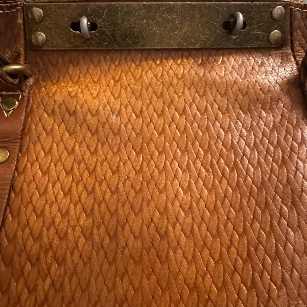 Patricia Nash leather handbag - Picture 4 of 8